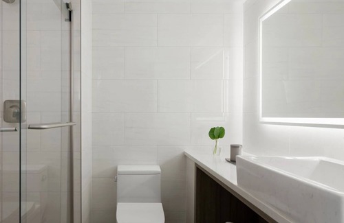 Pinellas Point Hotel | 2 Units | Coastal Getaway w/Balcony | Near Tropicana Field, Gulf Coast Serenity