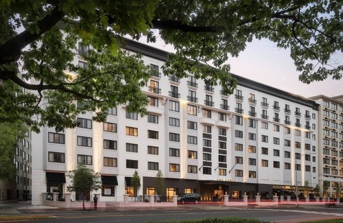 Downtown Washington D.C. Hotel | 2 Units | Double Queen Stay, The Darcy, Stylish Room, Near Lincoln Memorial