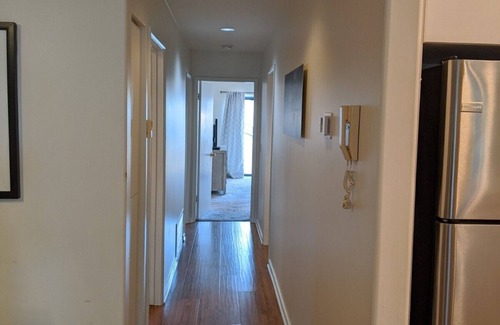 Venice House | #2-Venice Beach's FINEST 1877SF 2BD 2BA & 2 CAR ATTACHED ENCLOSED PRIVATE GARAGE