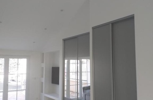 Peyrolles-en-Provence House | 2 Voyageurs - 1 Lit - Proche de toutes commodités