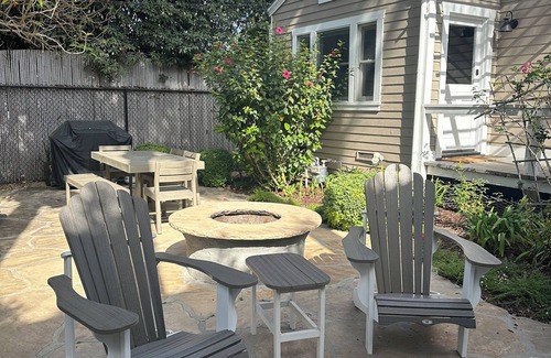 Lower State Cottage | 2 West Beach Cottages, 1 Block to Beach & Downtown, Harbor & Funk Zone