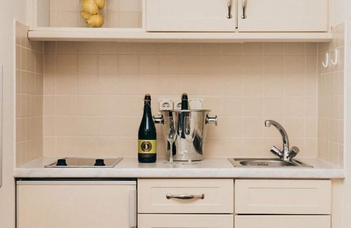 Bad Fuessing Apartment | 2-Zimmer-Suite mit Balkon und hauseigener Kurmittel-Praxis