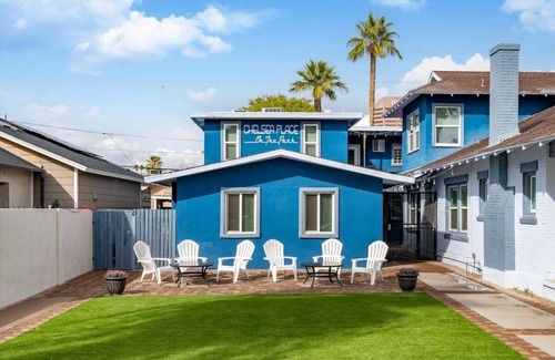 Roosevelt Condo | 20 Chelsea Place On The Park, In Heart Of Downtown