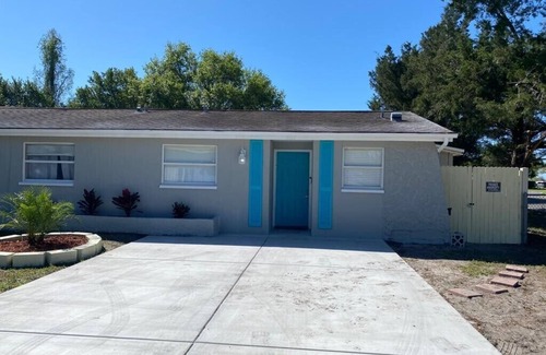 Bayonet Point House | 20% discount by Vrbo RELAXING VACATION PARADISE MINUTES FROM THE BEACH
