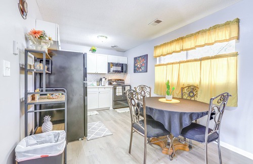Jonesboro House | 20 Mi to Atlanta: Family Home w/Private Yard