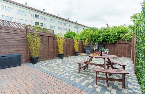 Yeading House | 20 min drive to LHR Cozy 1 bed home in Hayes|Free parking