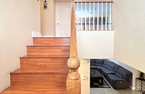 Enterprise House | 20% OFF First 3 guests./House only 13 min. close to Las Vegas strip & Casinos