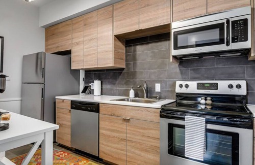 Marble Falls House | 20%Off ThanksGiving Inks Suite Dwntwn Marble Falls