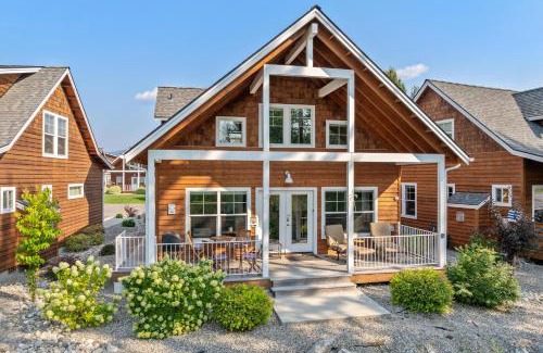 Dover Bay House | 20 Pomrankey Ln