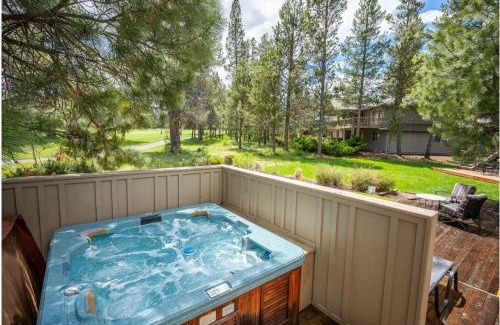 Sunriver House | 20 Red Cedar home