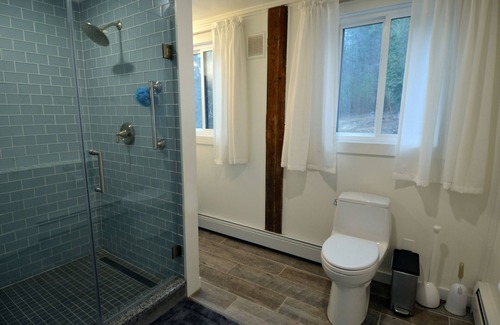 Milford Other | 200-Acre Mountain Retreat w/House, Cottage & Pool