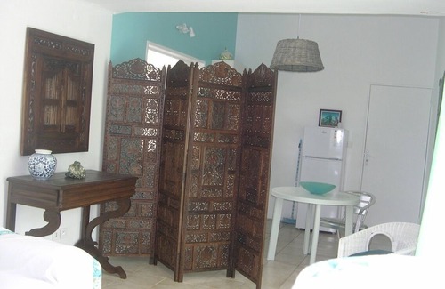 St Gilles-les-Bains House | 200 m from the lagoon, pretty F2/3 with outdoor space in a quiet area