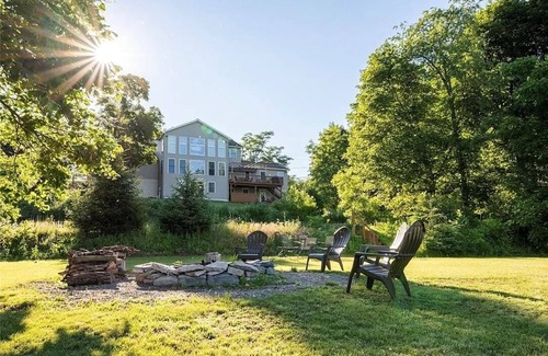 Town of Aurelius House | 200' of private waterfront, hot tub & kayaks