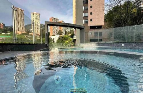 El Castillo Apartment | 2001 Charming apartment in El Poblado