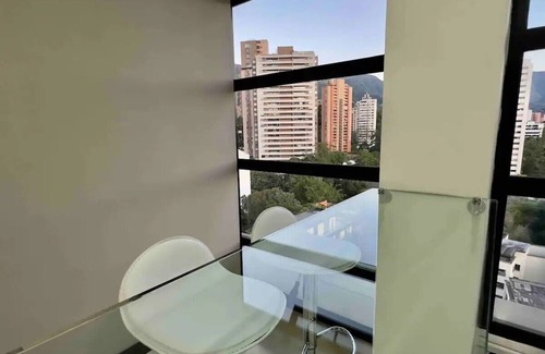 El Poblado Apartment | 2001 EI Poblado! Charming Apartment