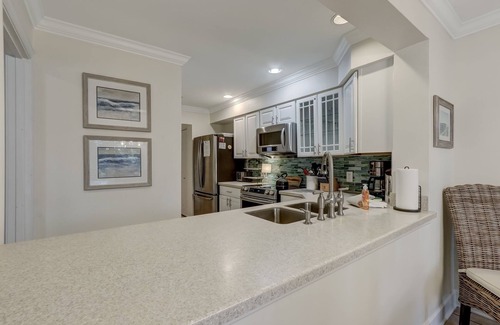 Fernandina Beach House | 2006 Beachwood - 3 Bedroom, Near the Omni, Steps to the Beach
