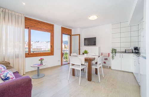 Roses Town Center Apartment | 2007-AV DE RHODE Apartment with wifi near the beach