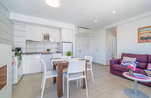 Roses Town Center Apartment | 2007-AV DE RHODE Apartment with wifi near the beach
