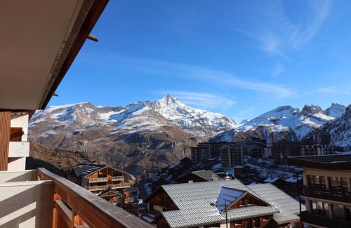 Les Almes Apartment | 200m from ski lifts, 4th floor, balcony, tv, ski locker, 33m², Tignes