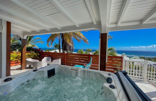 Anse des Rochers Villa | 200m from the beach, pool and jacuzzi