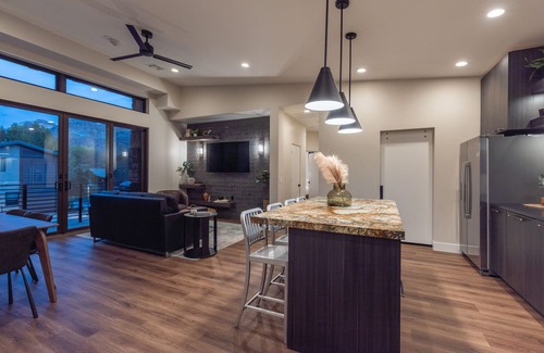 Zion National Park South Entrance Villa | 201 LaFave-Luxury Villa at Zion: Checkerboard Mesa