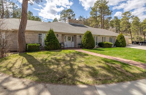 Rapid City House | 201 S berry · lNDOOR POOL! The FUN house