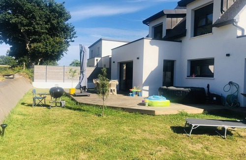 Locmaria-Plouzane House | 2019 villa, modern and recent quality furnishings