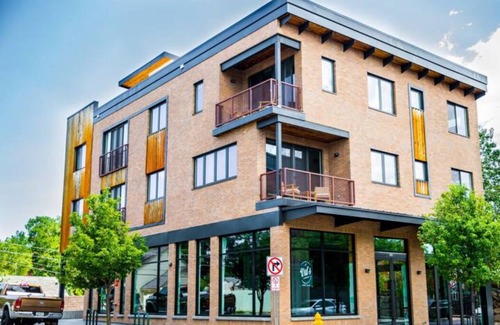 Southside Apartment | 201The Lofts, by Flagtown, 2 bed 2 bath