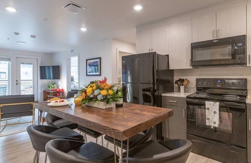 Jackson Hole Apartment | 202 Hidden Hollow Snow King Views 3-Bedroom/Town Square