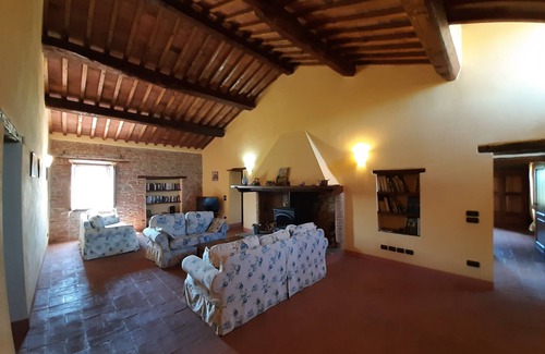 Panicale Villa | 2021 ADVANCE BOOKING SPECIAL PRICE!!! PERFECT X GROUPS OR FAMILY REUNION! INQUIR