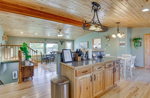 Fairplay House | 2023010592 Fairplay Home w/Hot Tub & Fireplace!