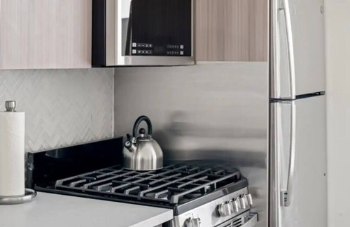 Chamberino Apartment | 2024 Enchanted Guest Suite!nn