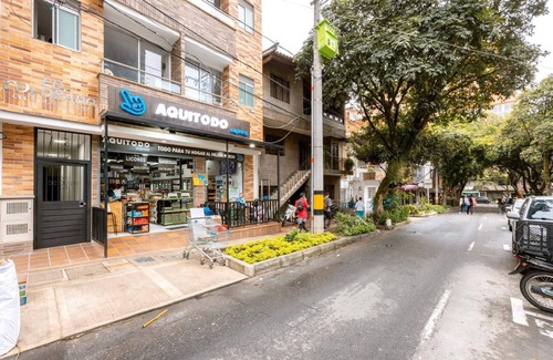 Sabaneta Condo | 2024 New boutique 2B/1B balcony condo in famous Parque de Sabaneta