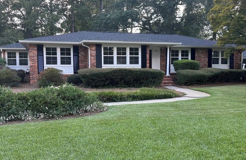Waverly House | 2025/2026 Masters Rental;1.6 Miles from Gates of ANGC; Newly Renovated 3 BR 2 BA