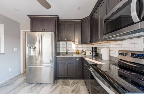 Ortley Beach House | 2025 LAVALLETTE NEW Kitchen and Bathroom, Outdoor Shower & AC System