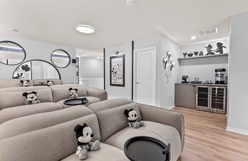 Four Corners House | 2025 NEW 10BD At Windsor Cay, Pool and Game Room