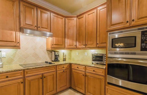 Naples House | 2025 Season Available ! TREVISO BAY - RESORT. LUXURY POOL & Spa GOLF HOME
