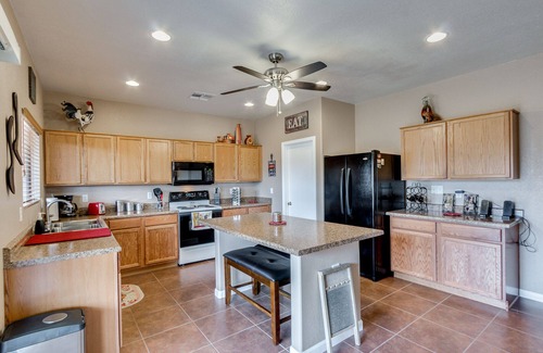 San Tan Valley House | 2025 SEASON JUST OPENED. INQUIRE WITHIN DISCOUNT AVAILABLE. Min 30 day stay