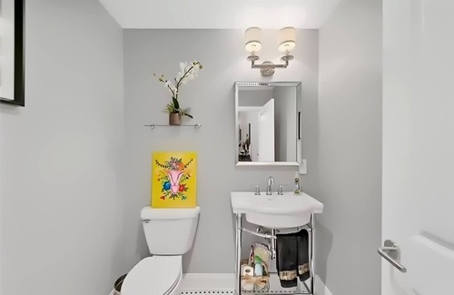 Downtown Pittsburgh Condo | 2026 NFL Draft-Ready Condo in the heart of Downtown Pittsburgh!