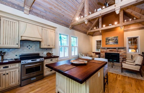 Union Pier House | (2026 OPEN!) Gorgeous Union Pier Home With Private Pool!
