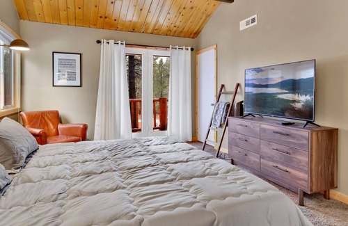 Woodlands Cabin | 2061-coyote Pines 3 Bedroom Home by RedAwning