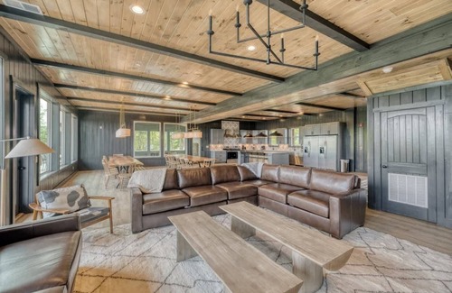 Sevierville Cabin | 20BR-Mtns-Pool-Hot Tub-Sleeps 54