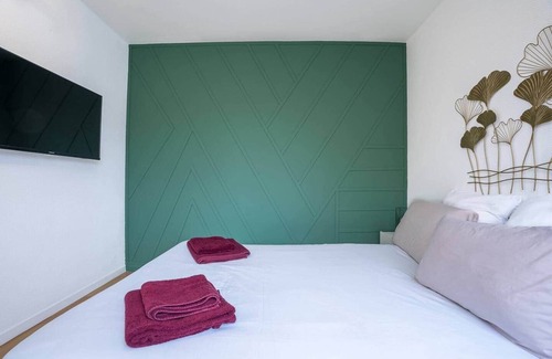 Patrotte Metz-Nord Apartment | 21. Le Jerry, bright - 4pers' - Streaming - Parking