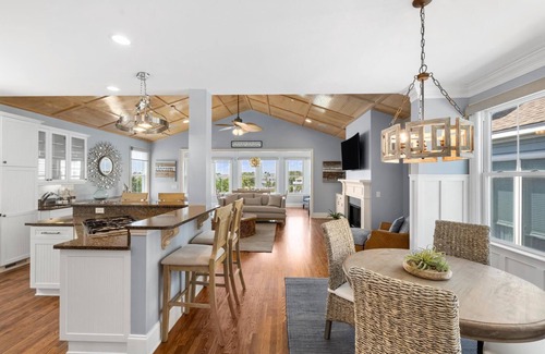 Ocean Point House | 21 Ocean Point - New to rental market
