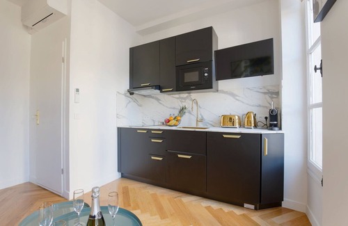 Marais Apartment | 210 Suite Chanel - Superb apartment in Paris