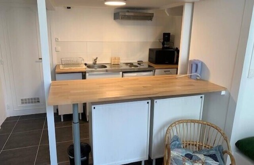 Vannes Apartment | 21m² Comfortable For 2 Near The Remparts