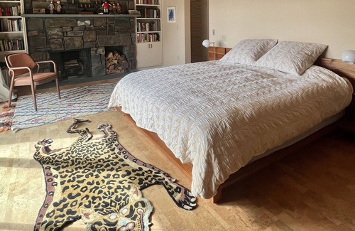 Canaan House | 22 ACRE 7 BR PRIVATE ESTATE WITH POOL, GUEST HOUSE AND SWEEPING BERKSHIRES VIEW