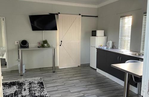 Kempton Park Apartment | 22 on Mirabel