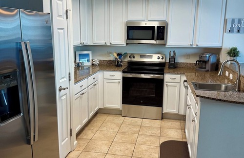 Indian Bayou Condo | 2201 Super Hot Savings ~ Book Sept 23rd Today! Gorgeous 2 bdrm ~ Amenities