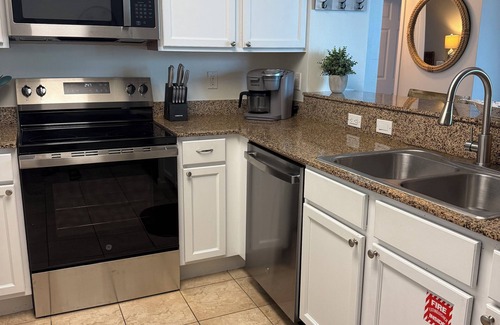 Indian Bayou Condo | 2201 Super Hot Savings ~ Book Sept 23rd Today! Gorgeous 2 bdrm ~ Amenities